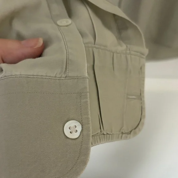 Giorgio Armani Men's Light Tan Button Down Shirt - Picture 5 of 9